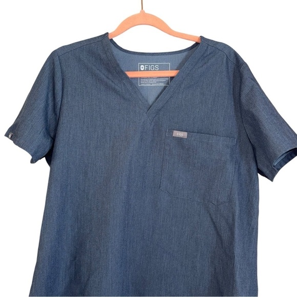 FIGS Technical Collection Blue Gray Scrub Top Women’s M Healthcare RN Doctor MD - Picture 6 of 12